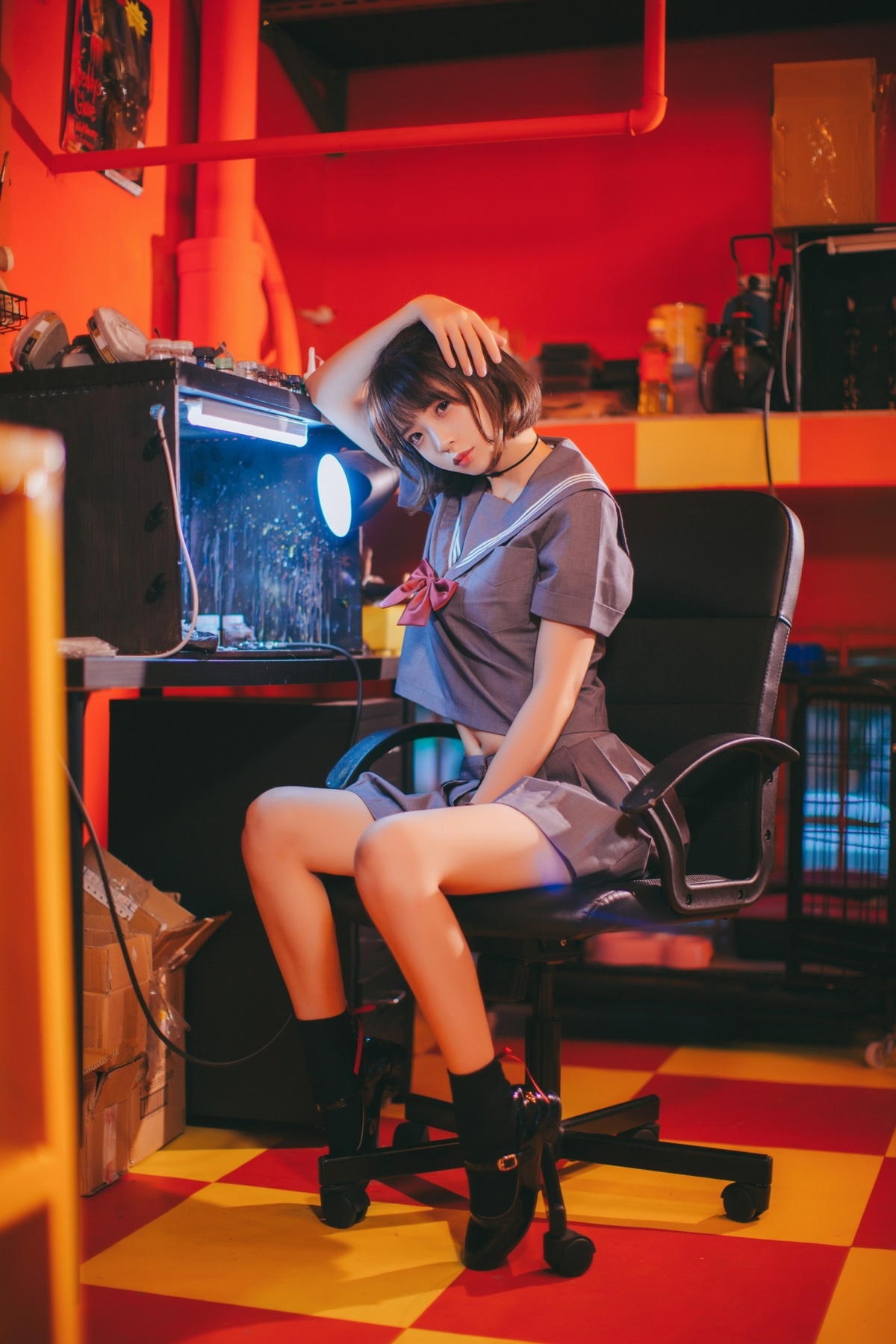 被囚禁的少女44P57.5MB-COS世界