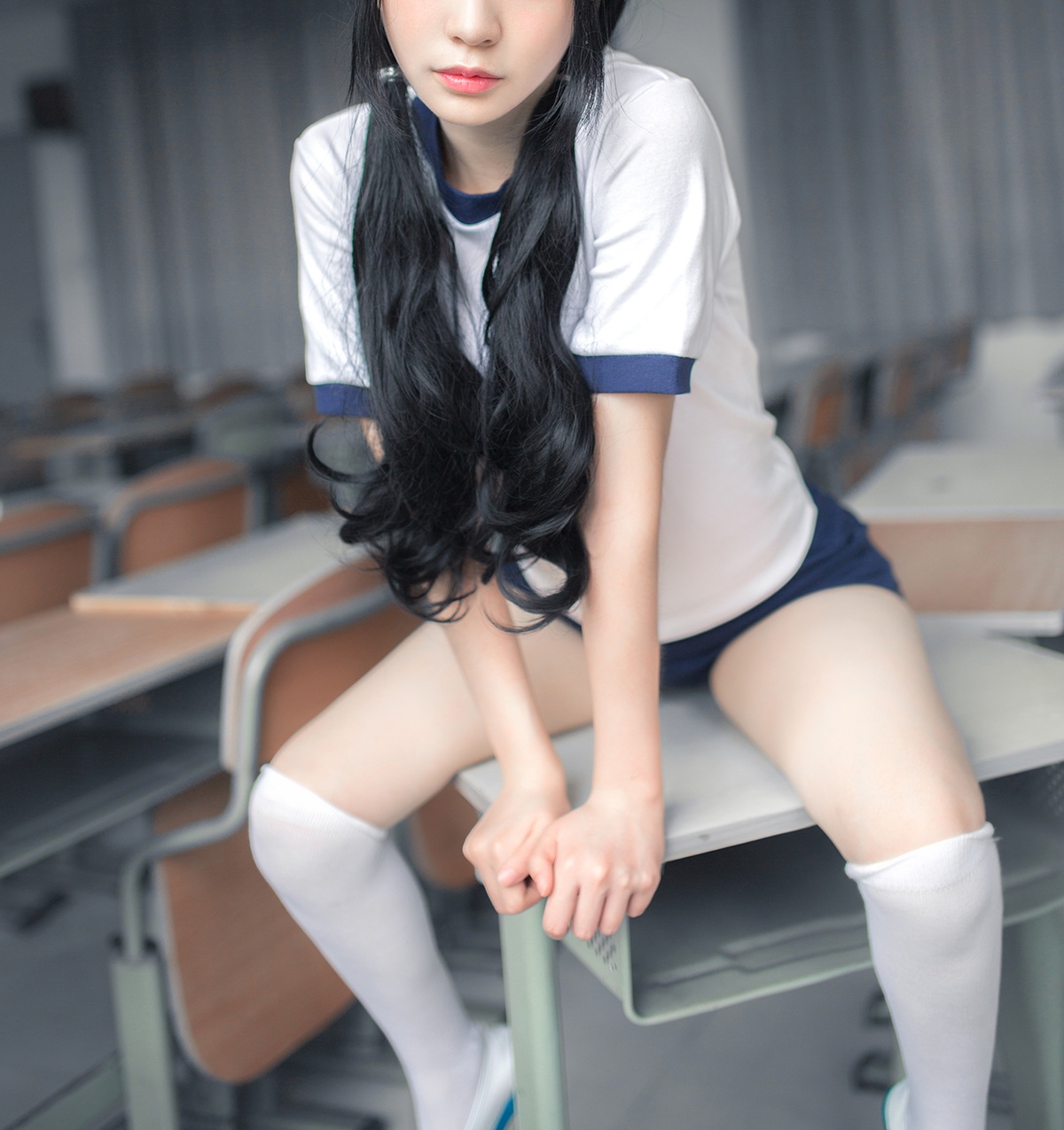 二次元少女日常装扮-COS世界