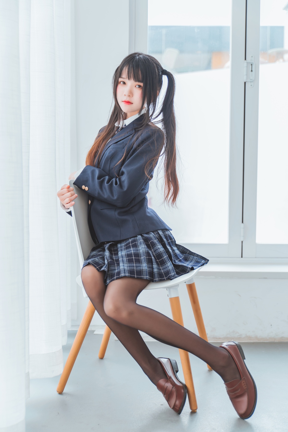 【coser】042【桜桃喵】冬季制服丝秀-COS世界