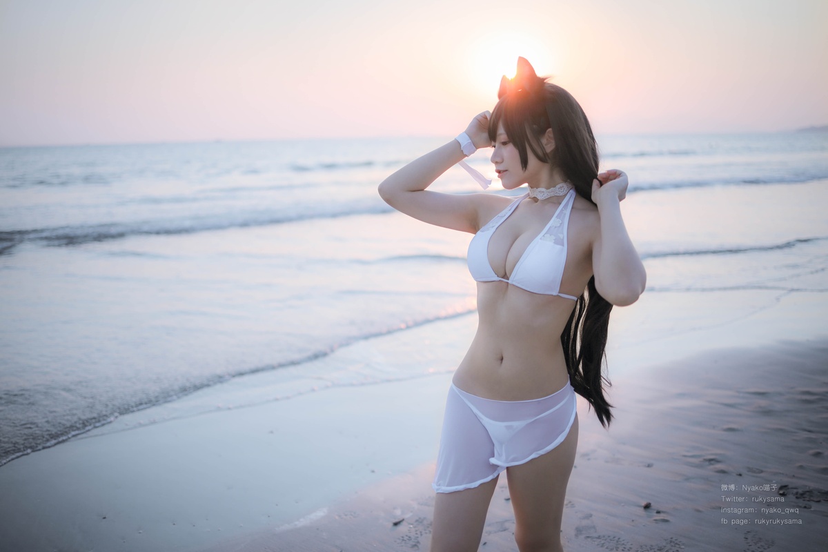 【coser】Nyako喵子-爱宕泳装-COS世界