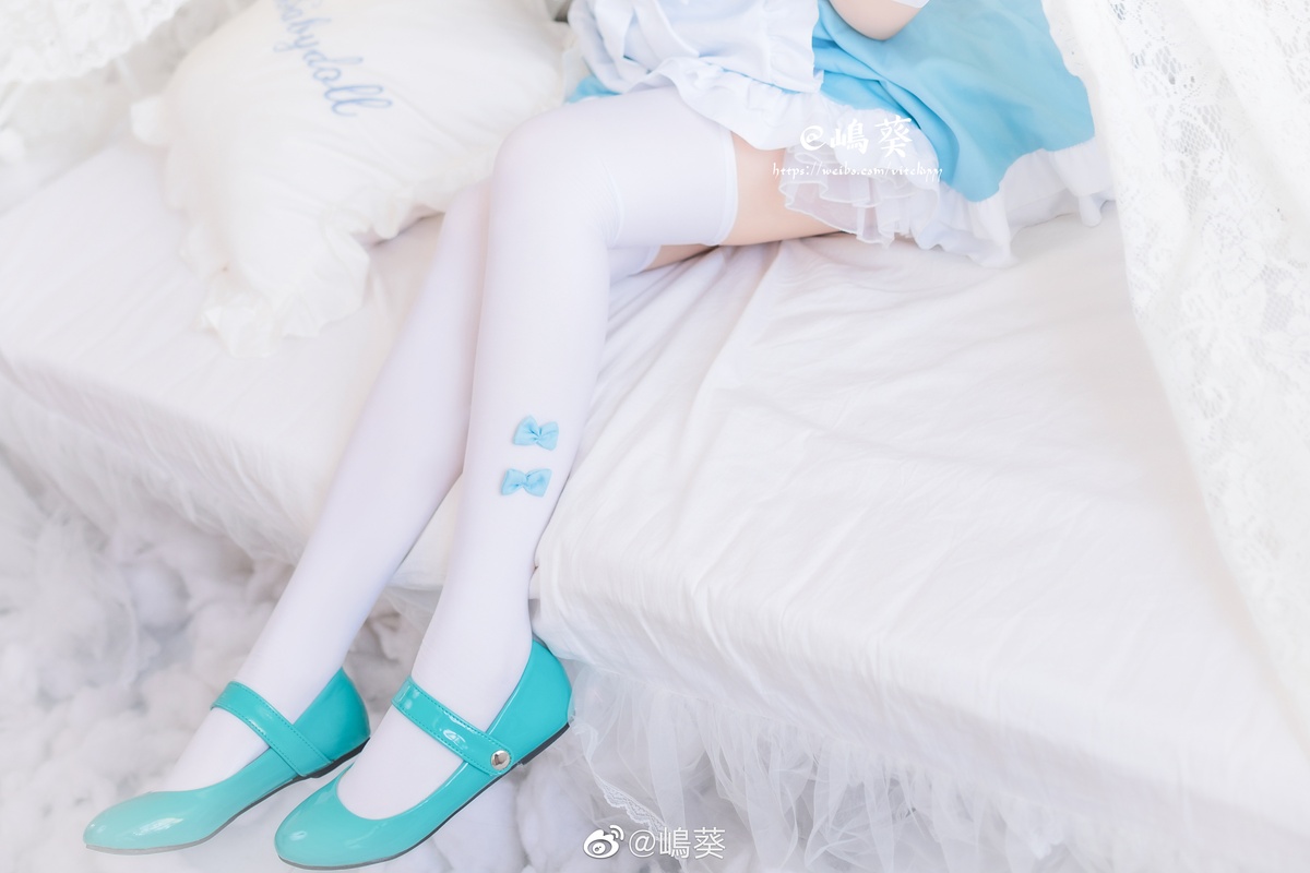 【coser】嶋葵 – Vol.025 小天鹅女仆-COS世界