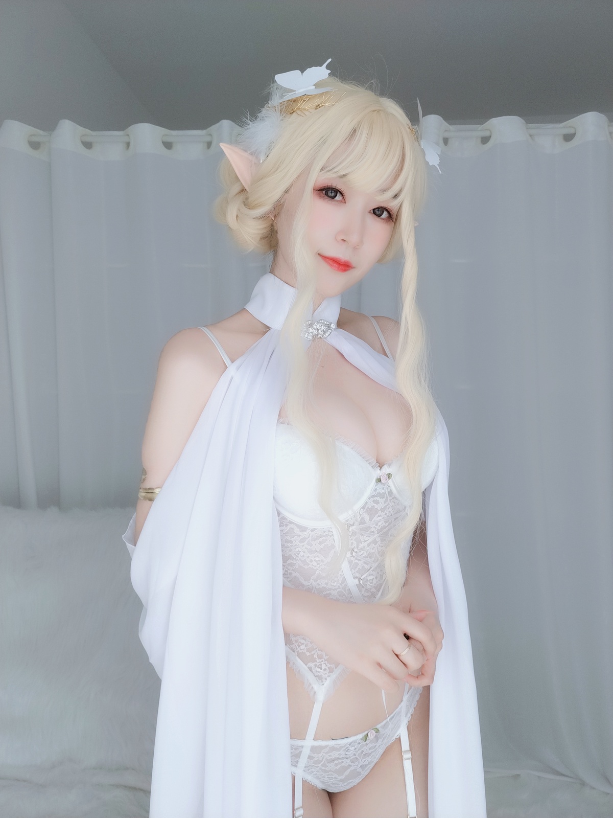 白银81 - 自撮り Vol.45 小白羊-COS世界