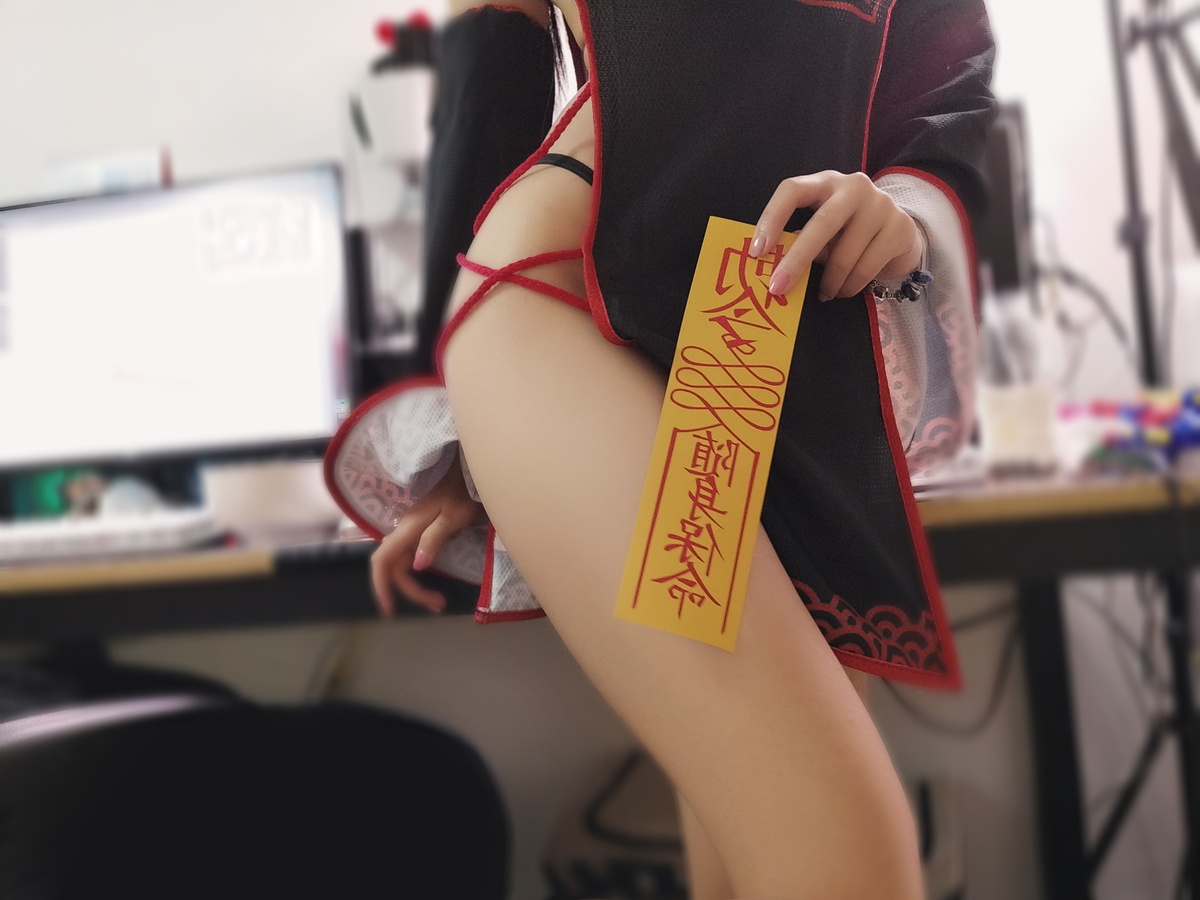 图片[2]-微博Coser@猫君君_MaoJun – NO.08 小僵尸-COS世界