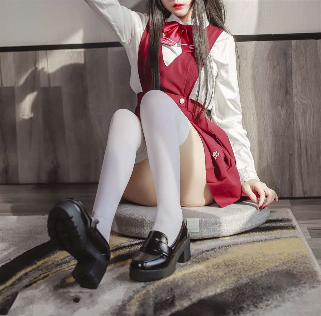 图片[5]-日奈娇 JK少女红裙-COS世界