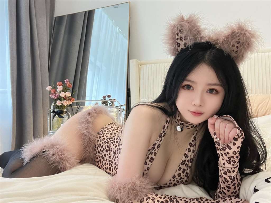 图片[5]-是依酱呀 豹女-COS世界