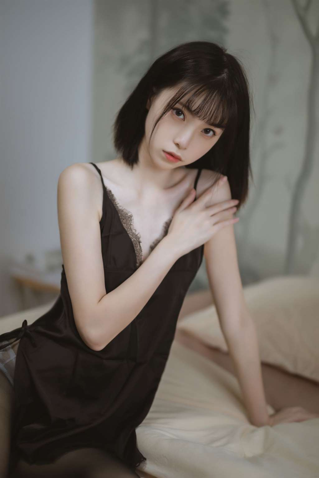 图片[3]-许岚 黑色蕾丝睡衣-COS世界