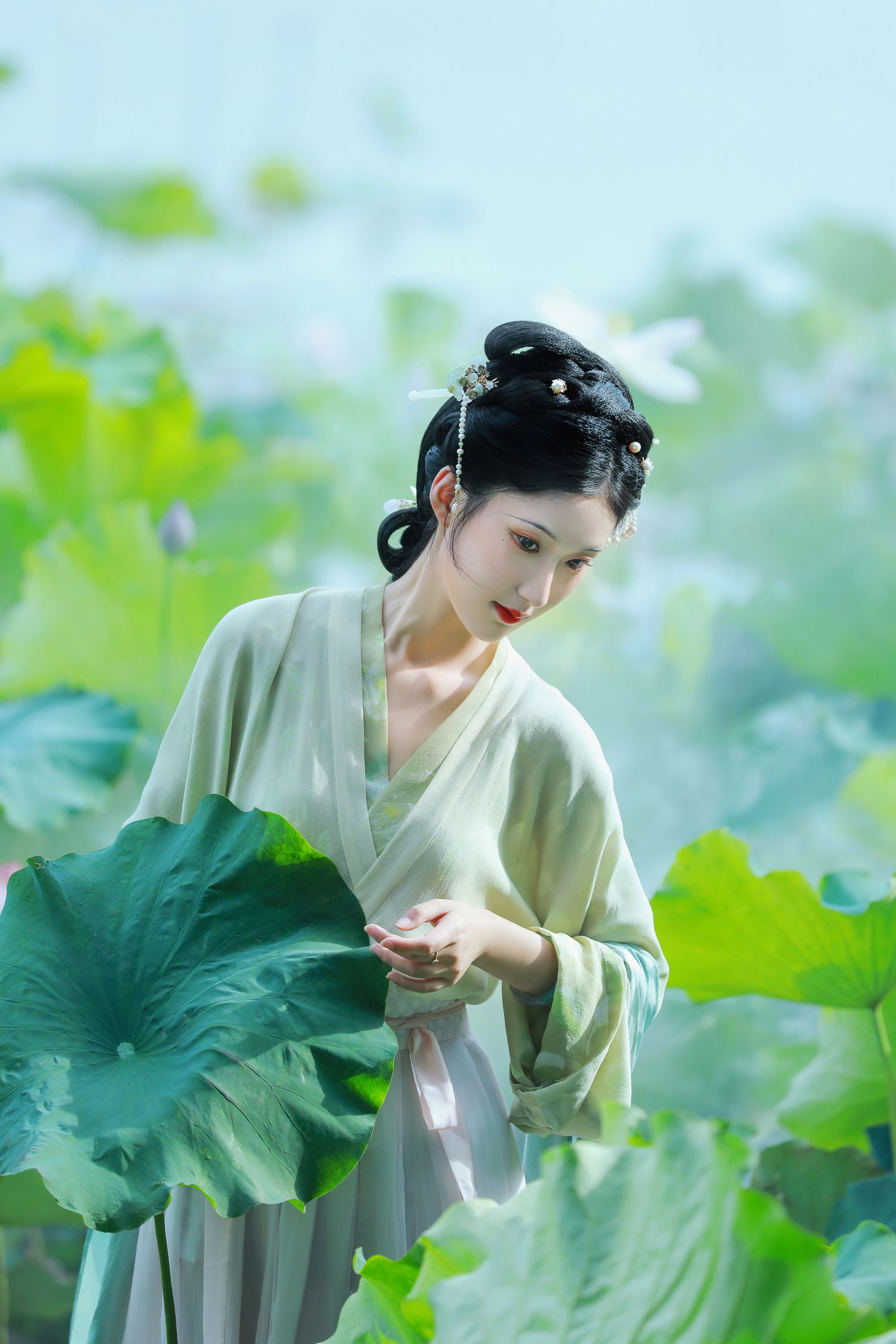 图片[3]-她清冷得好像一首宋词-COS世界