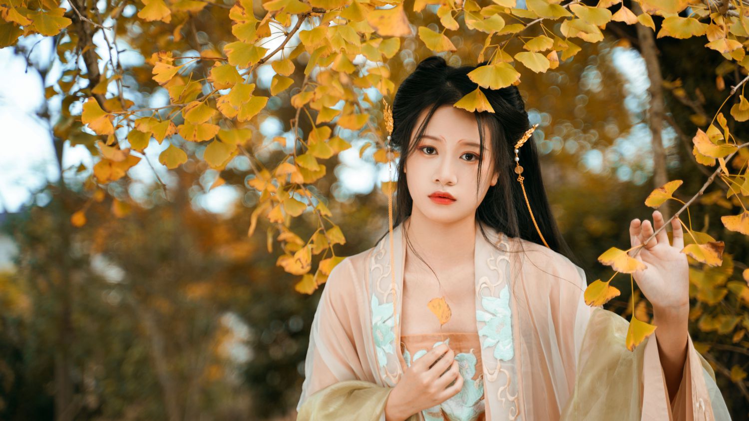 图片[7]-银杏树下 旺旺小小舒-COS世界
