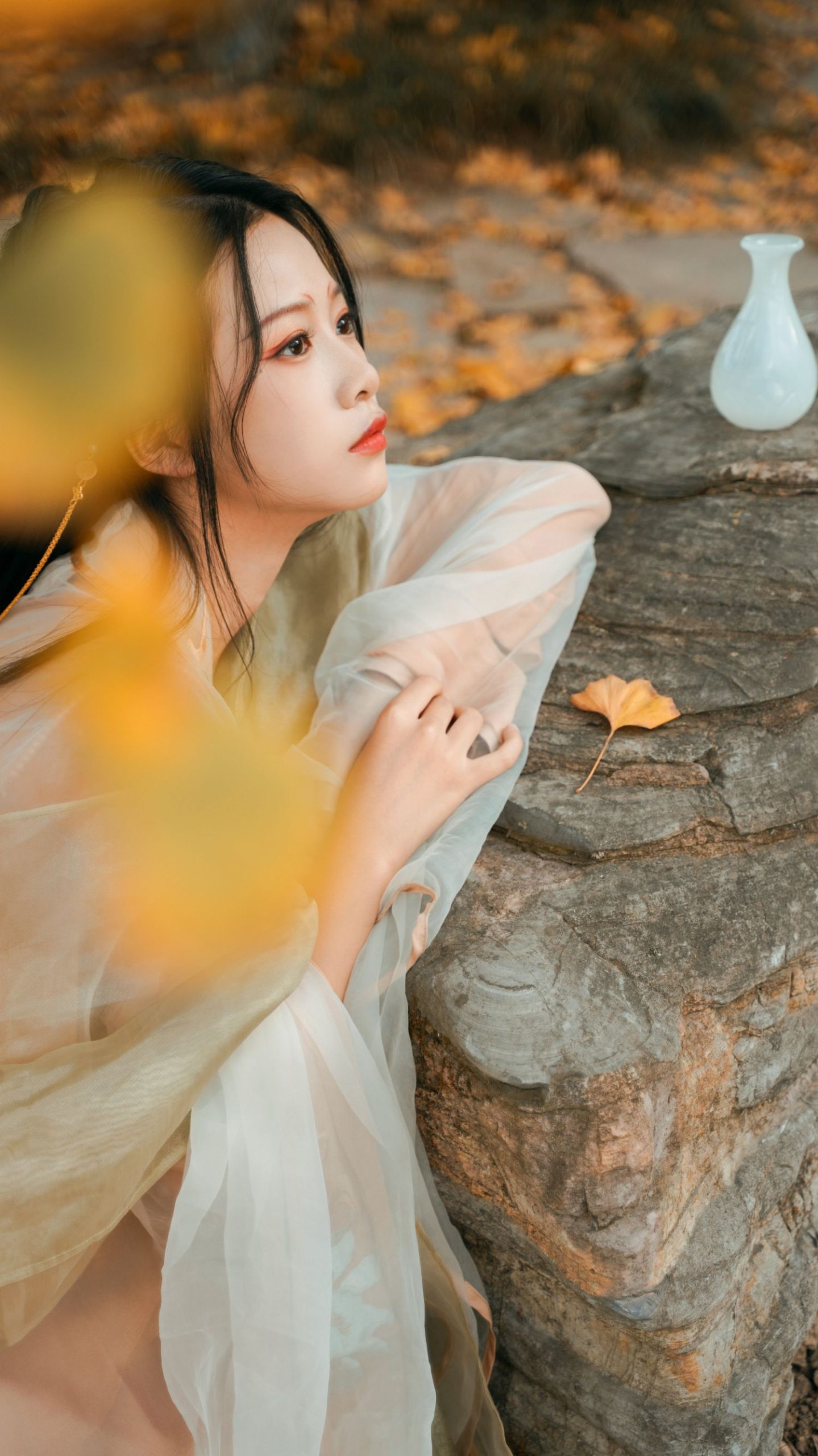 图片[18]-银杏树下 旺旺小小舒-COS世界