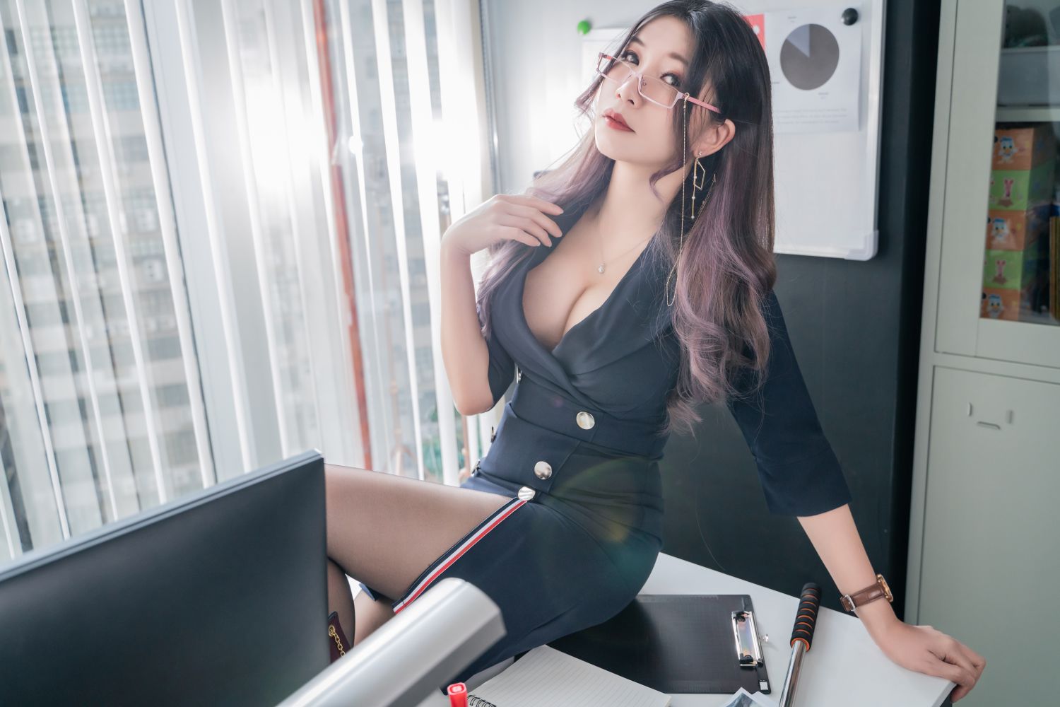 图片[3]-小琪 黑丝美女上司-COS世界