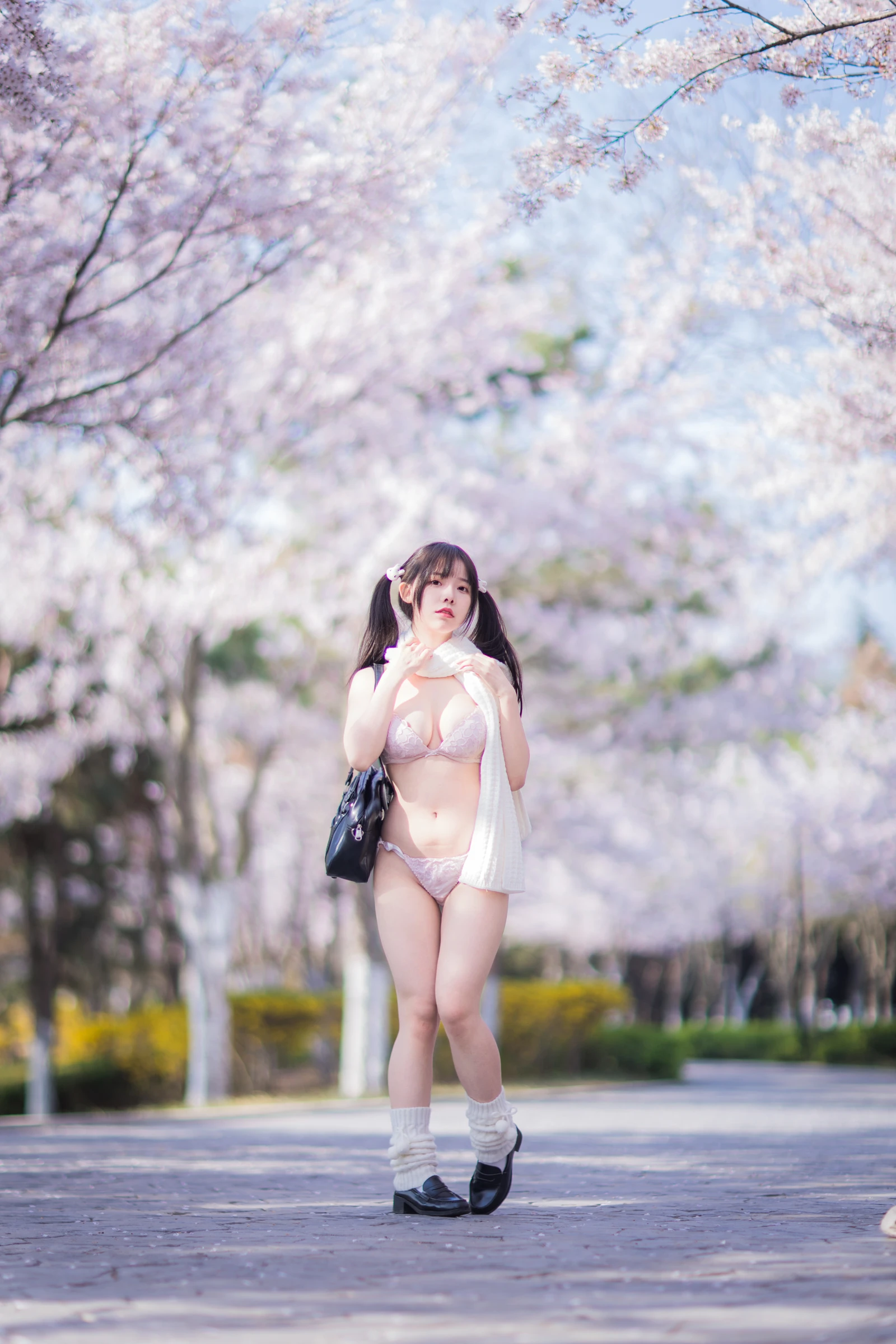图片[3]-双马尾樱花妹-COS世界
