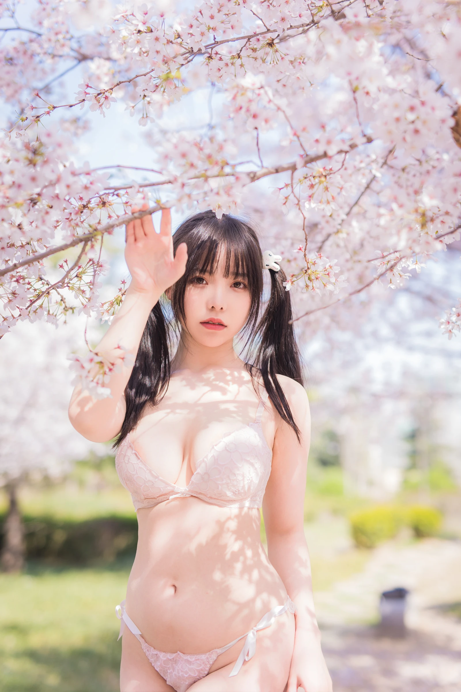 图片[31]-双马尾樱花妹-COS世界