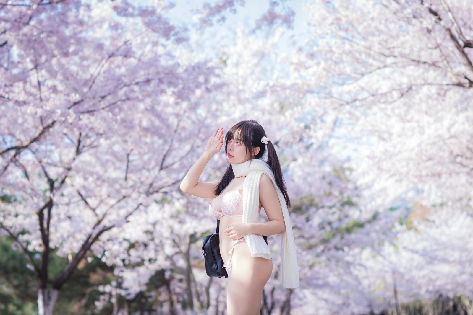 图片[16]-双马尾樱花妹-COS世界