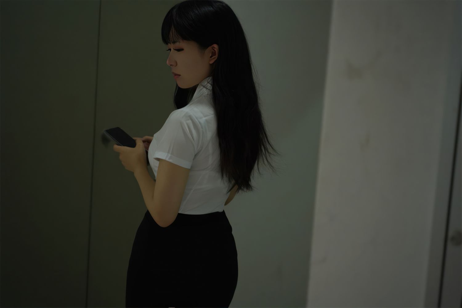 图片[4]-虎森森 下班后的女职员-COS世界