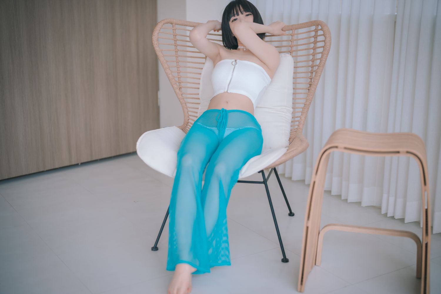 图片[2]-Jenny A Drowsy Day-COS世界