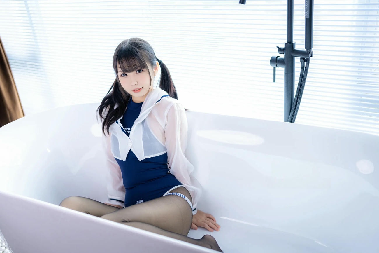 十万珍吱伏特 碧波 浴缸死库水 68P – 网络美女-COS世界