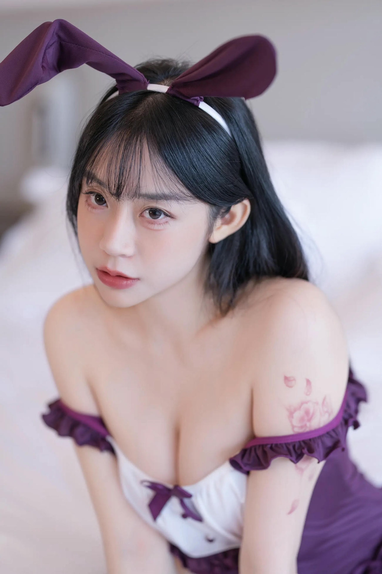 图片[2]-YITUYU .. 紫调兔耳邂逅温柔 一元同学Jodie 57P-COS世界