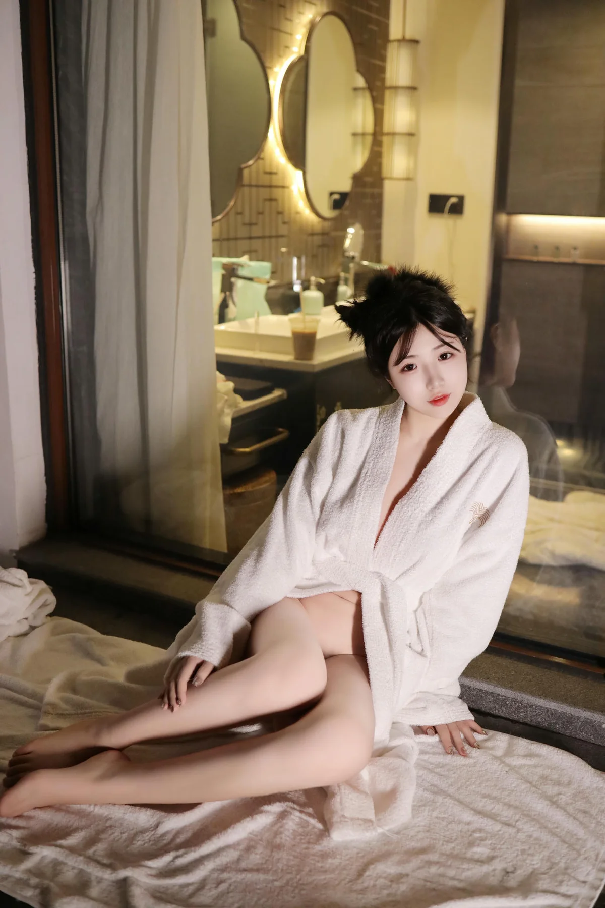 图片[3]-XiuRen 秀人 No.N020 陈小花睡袍玉体玉足写真 – [新秀人套图] [71P]-COS世界
