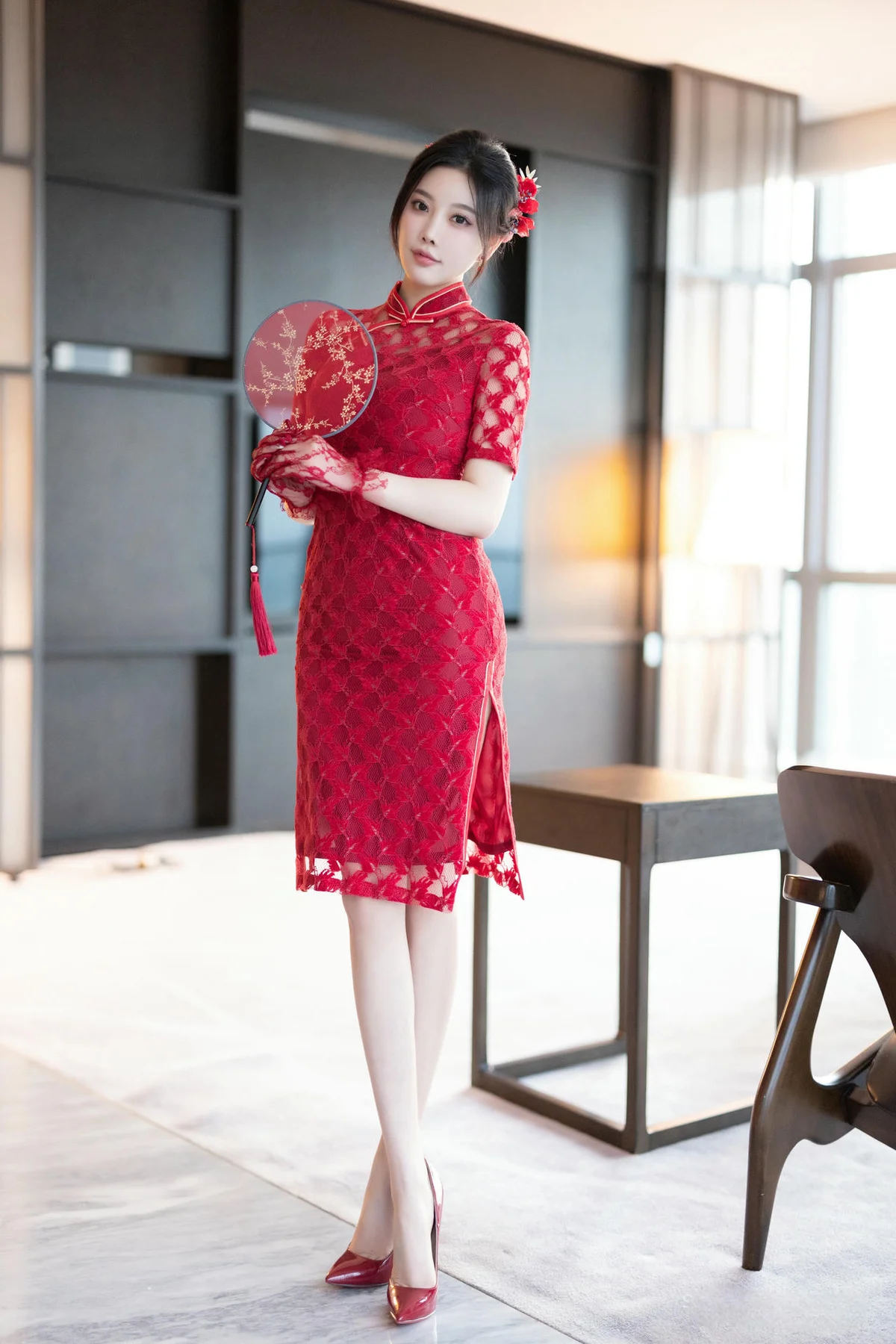 XiuRen 秀人 No.N033 杨晨晨红色蕾丝旗袍 – [新秀人套图] [103P]-COS世界