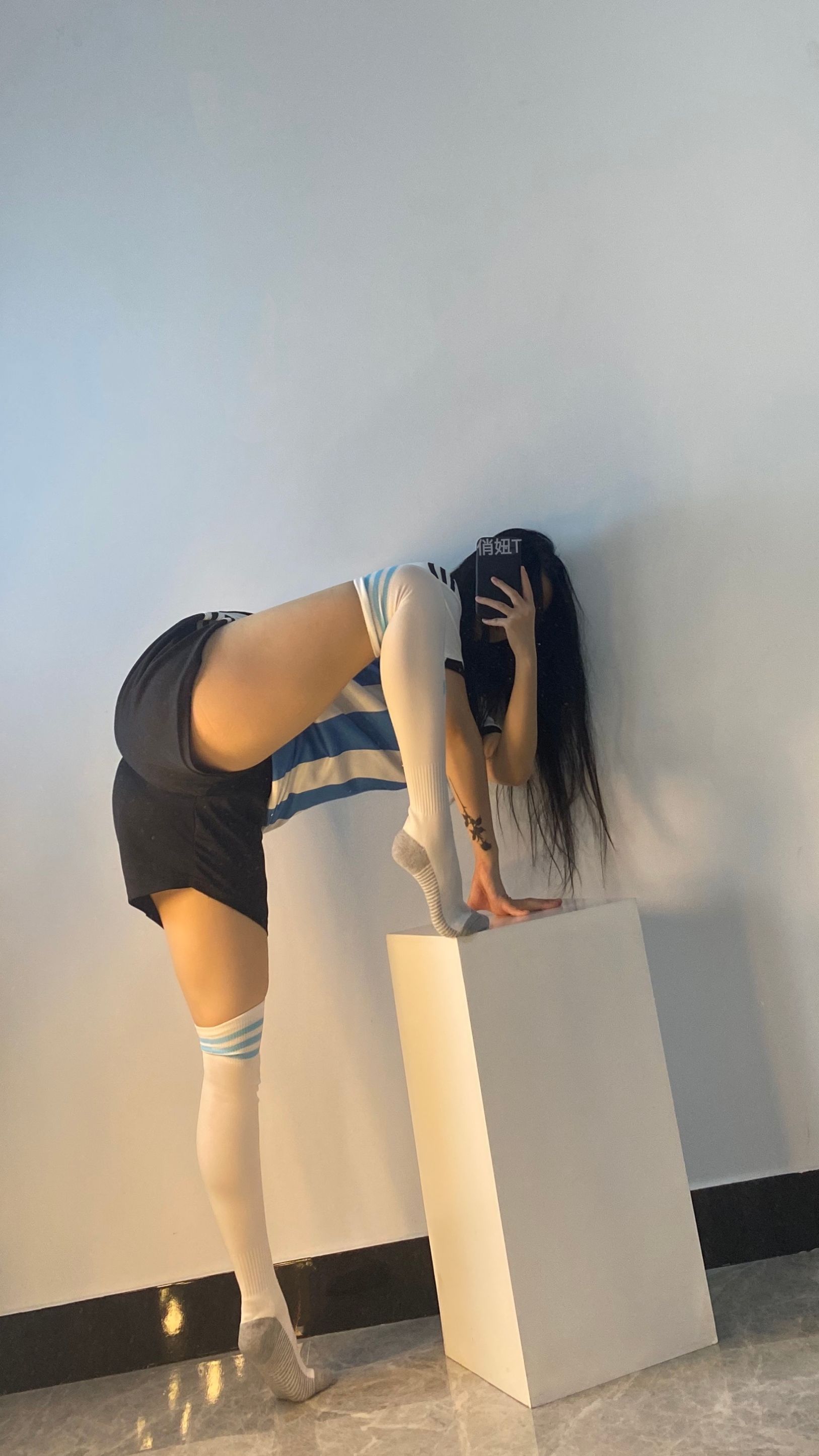 图片[3]-俏妞qiaoniuTT – 进来看球 32P-COS世界