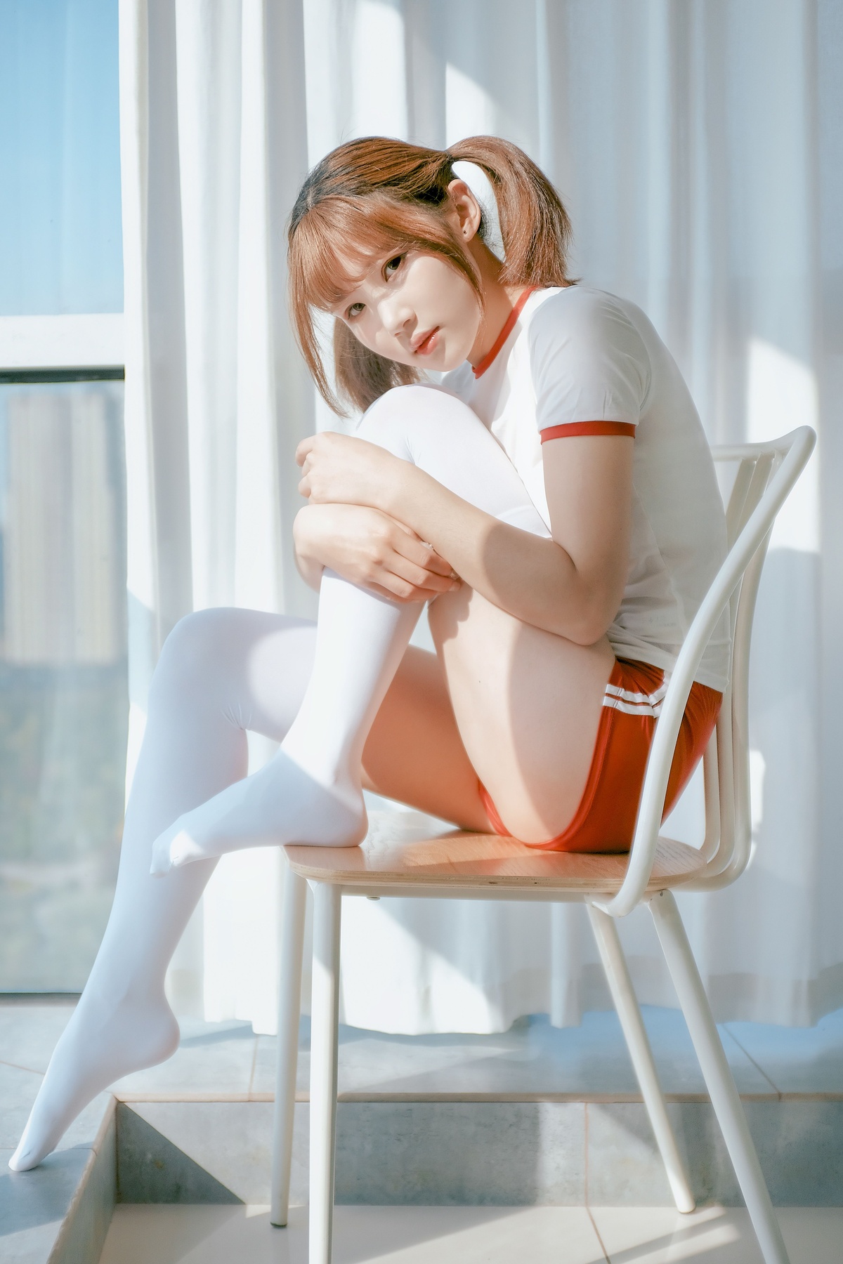 草莓酱娜 - 白丝红短裤体操服-COS世界
