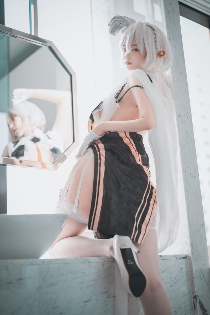 南韩小可爱bambi@BamBi밤비 -  Azur Lane HMS Sirius-COS世界