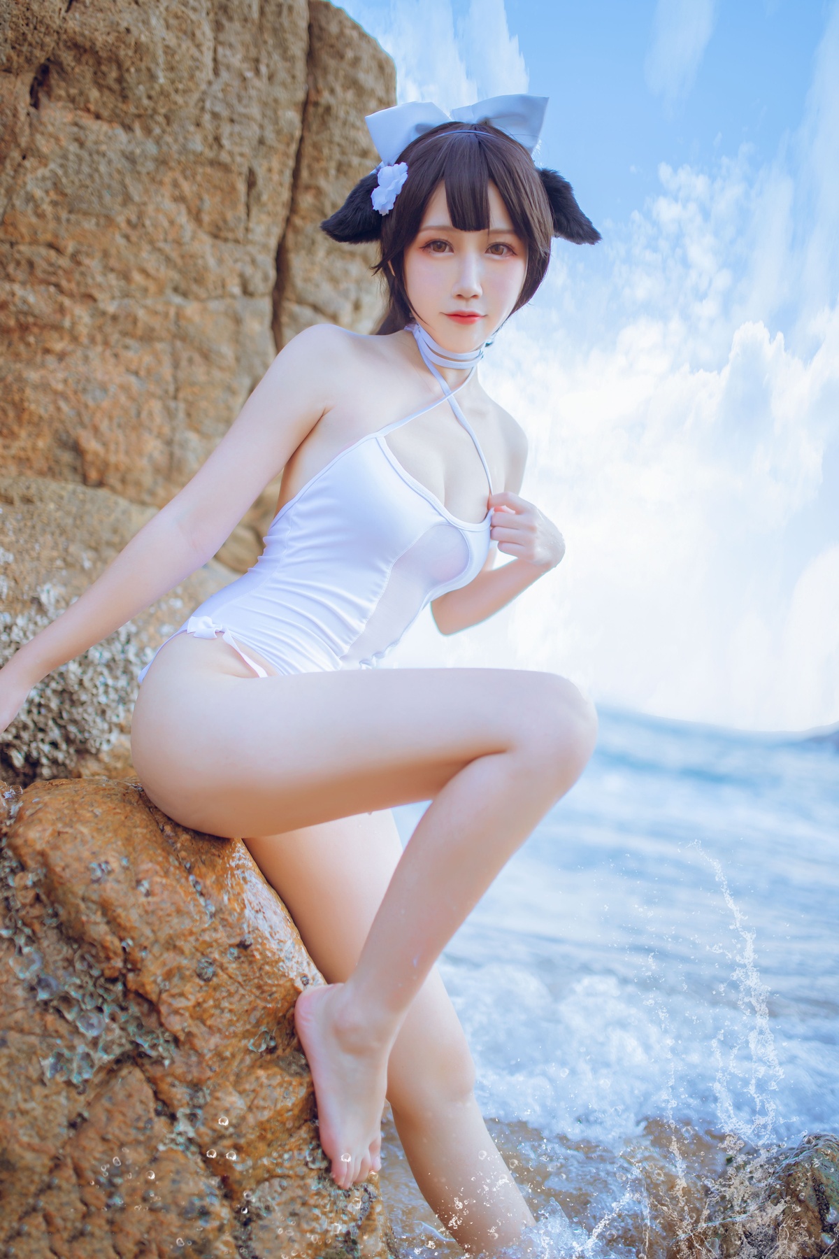 抖娘利世_NO.18 - 獒犬海边泳装-COS世界